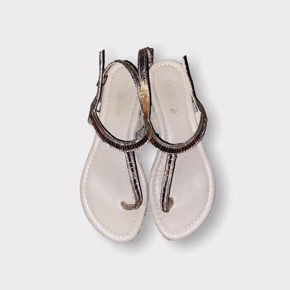 Madeline Stuart Gold Leather Sandals with Rhinestones Size 8 M - Picture 4 of 5